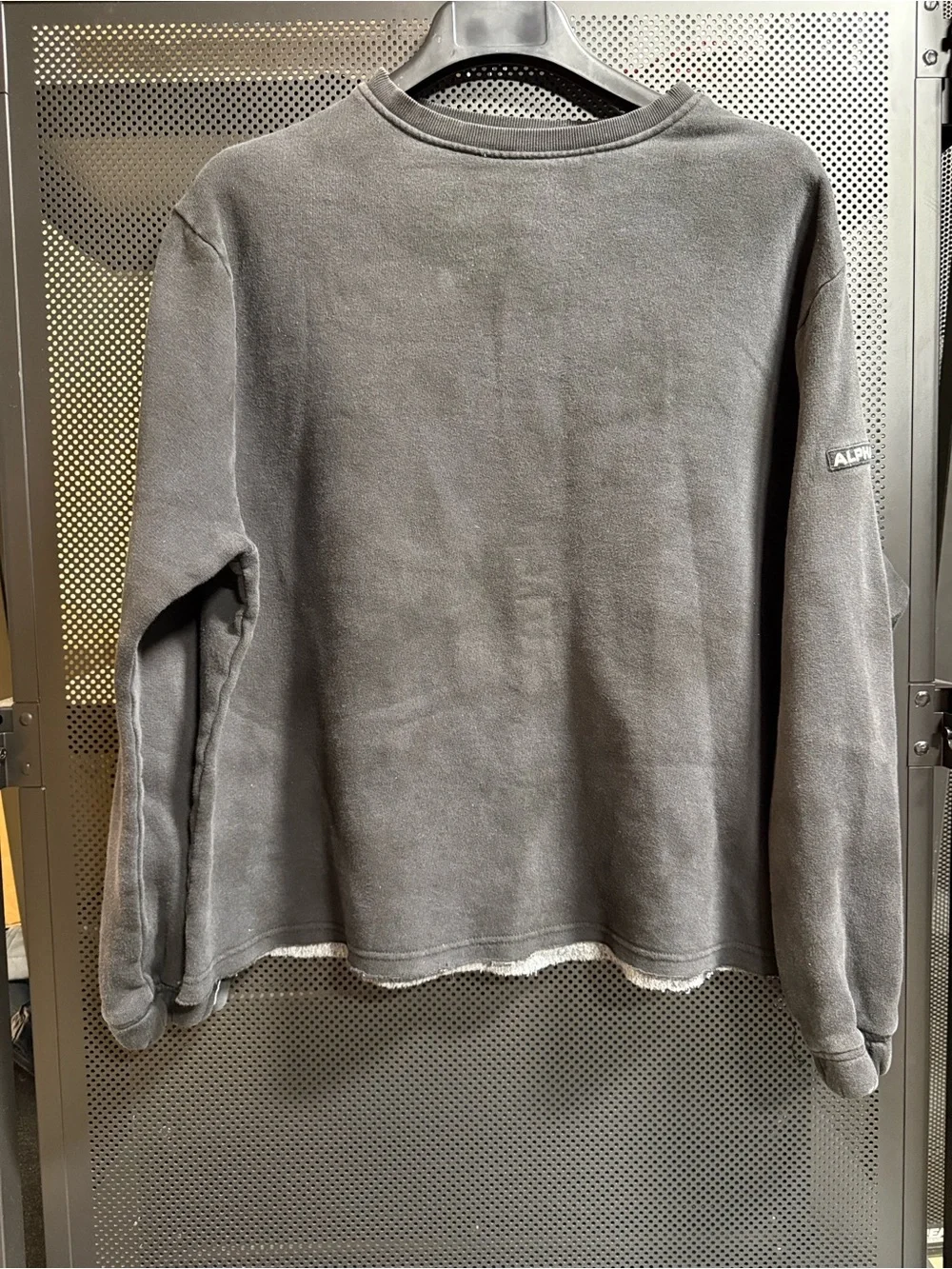 Alphalete Black Long Sleeve Crewneck Sweatshirt